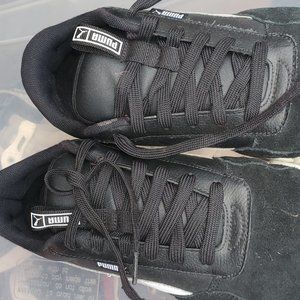 Men’s Size US9 Puma Sneakers